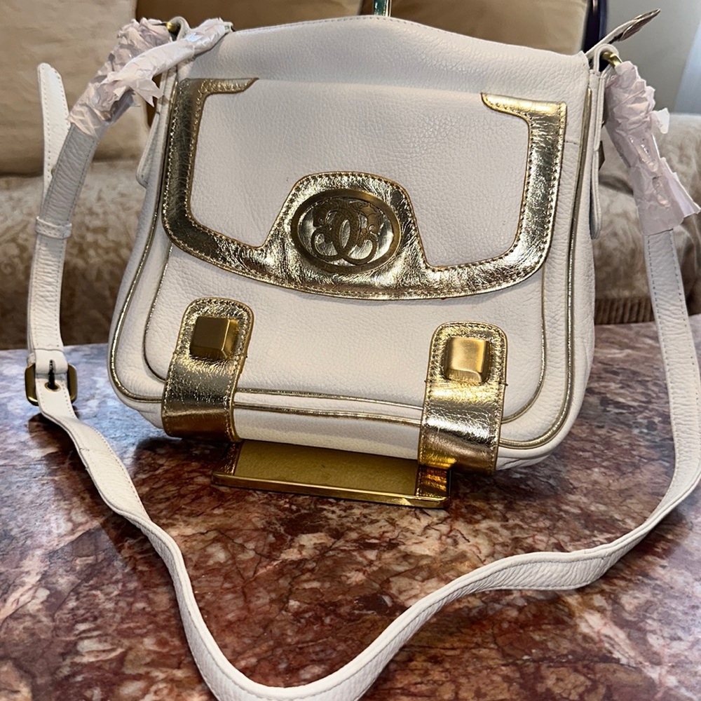 SHARIF Crossbody NWOT White Gold dust bag